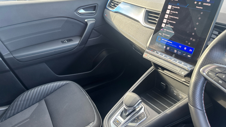 Renault Symbioz 1.6 E-Tech FHEV 145 Iconic Esprit Alpine 5dr Auto Hybrid Estate